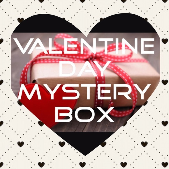 Valentine’s Day mystery box! - Picture 2 of 3